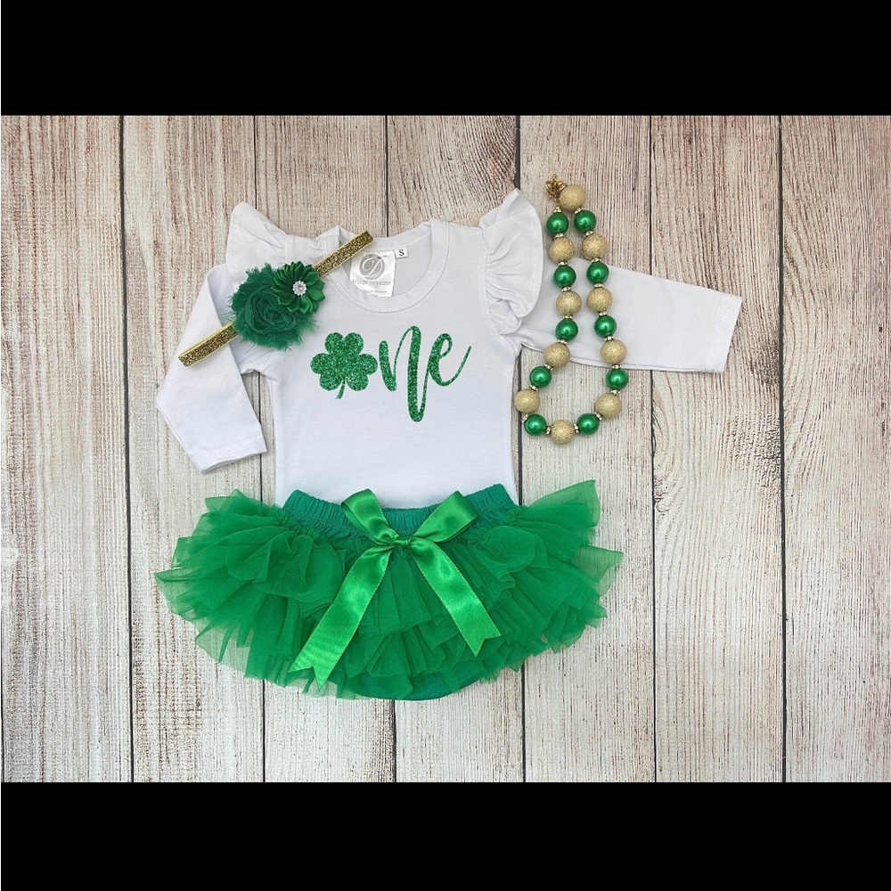 St Patrick's Day First Birthday Outfit - Lucky One - Baby Girl Outfit